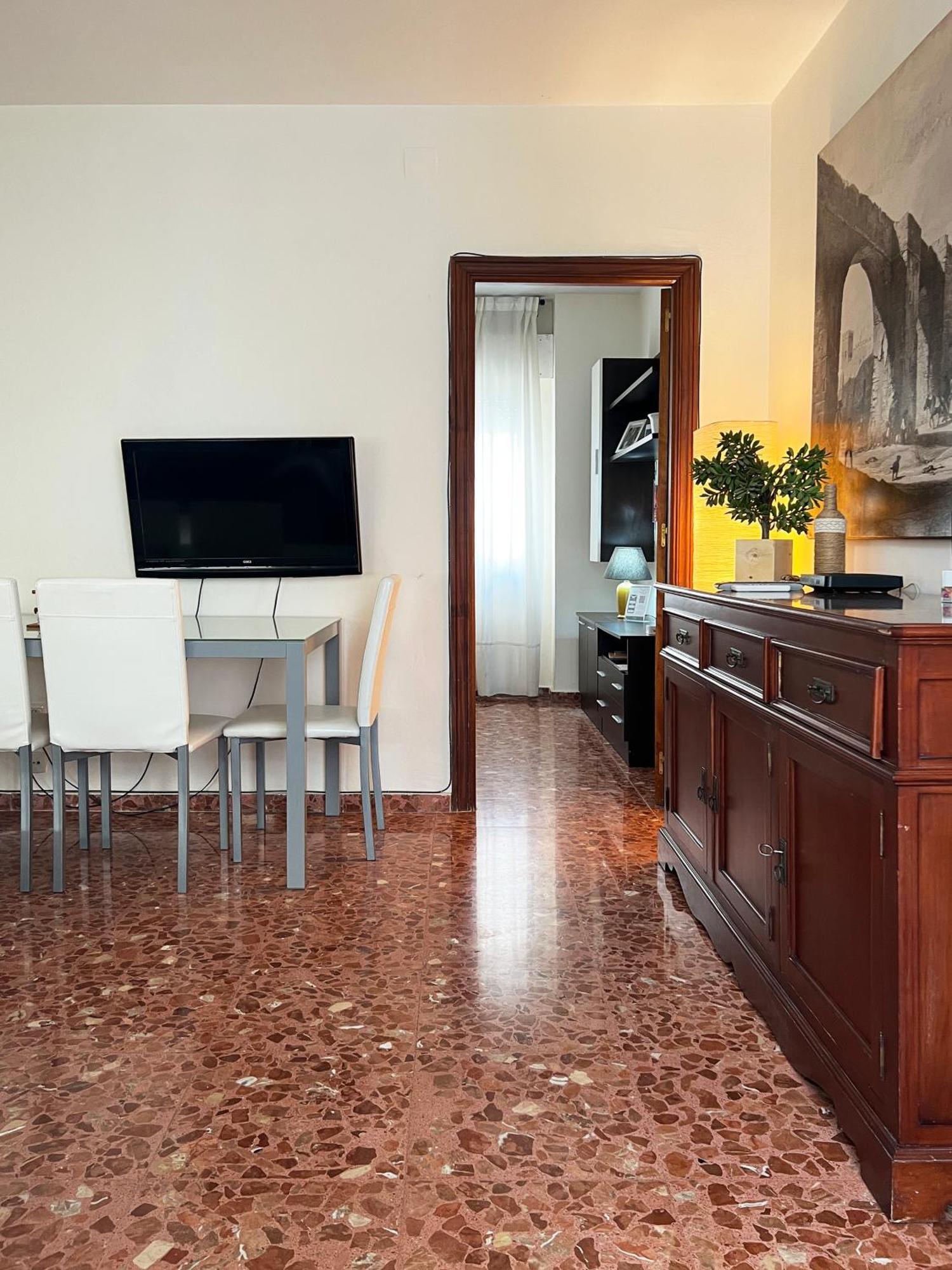 Center - Aloha Appartement